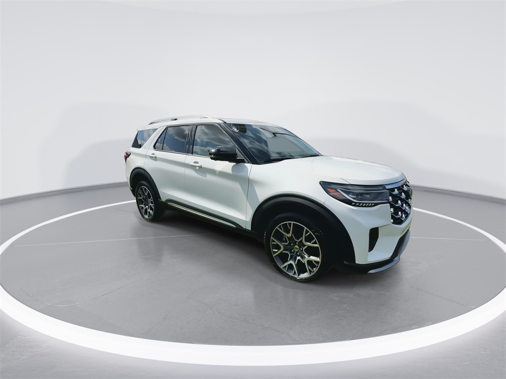 2025 Ford Explorer Platinum photo 2