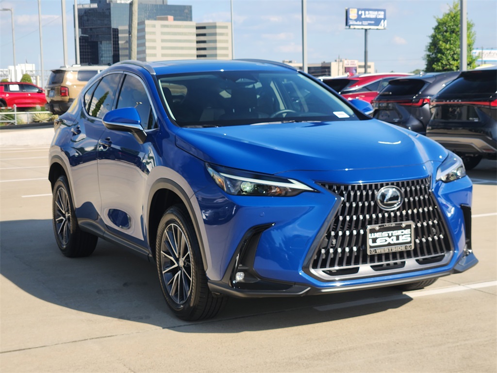 2025 Lexus NX 250 Premium photo 3