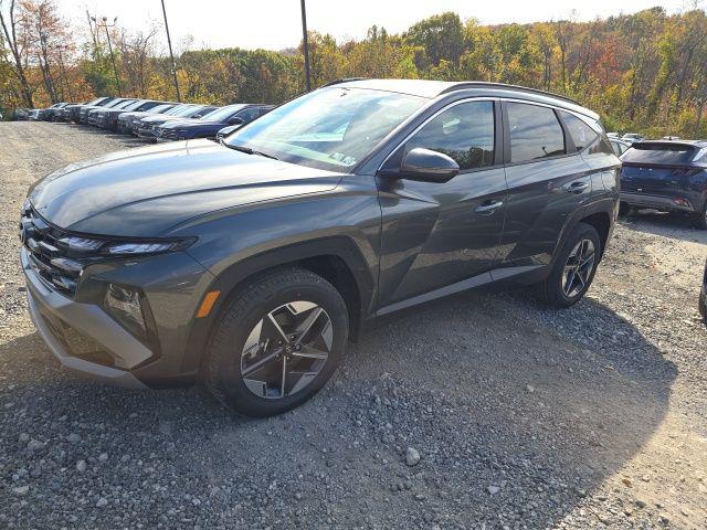 2026 Hyundai Tucson Blue SE's photo