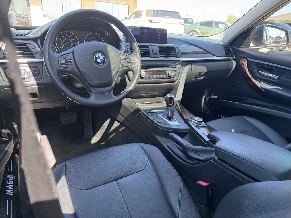 2013 Bmw 335i Sedan SA photo 3