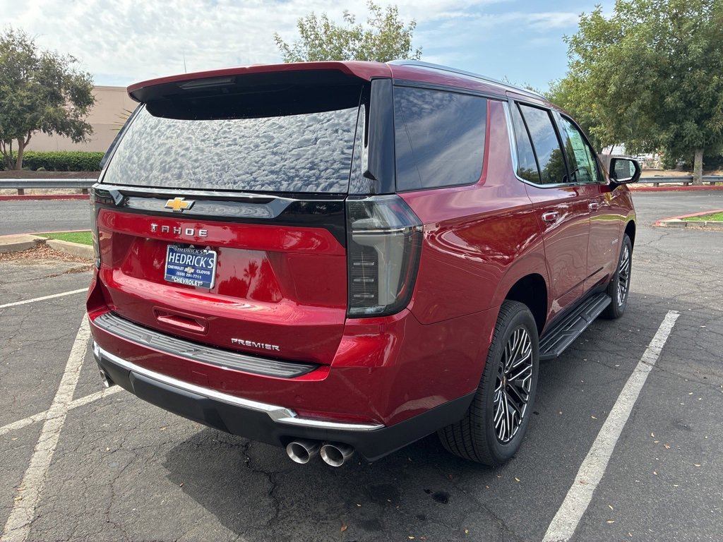 2025 Chevrolet Tahoe Premier photo 3