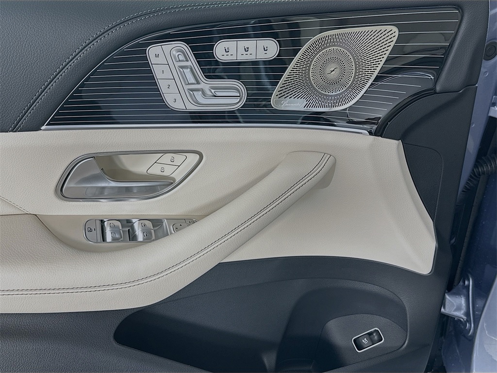 2026 Mercedes Benz GLA 580 4MATIC photo 17