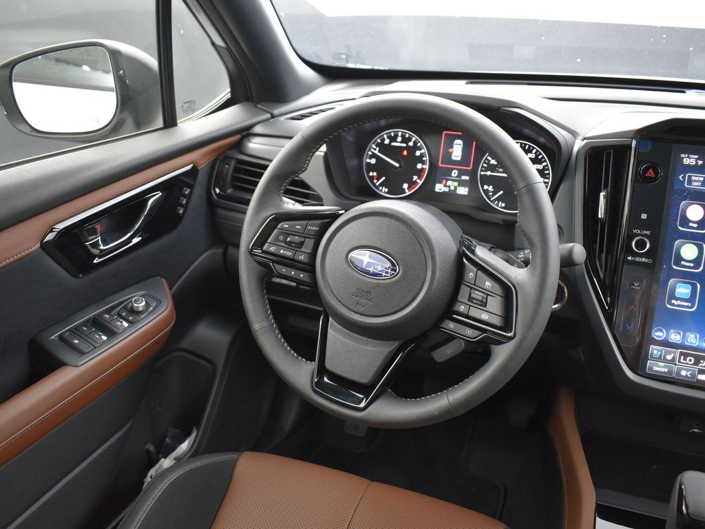 2025 Subaru Forester Touring photo 14