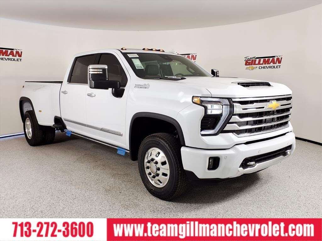 2026 Chevrolet Silverado 3500HD High Country's photo
