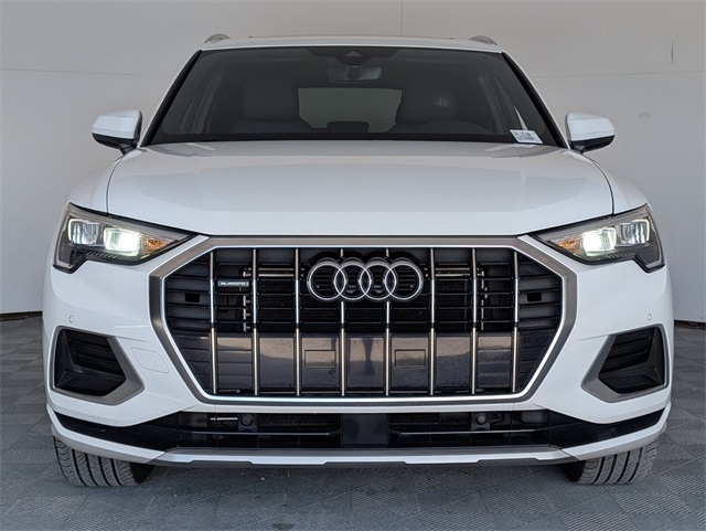 2021 Audi Q3 Premium photo 3