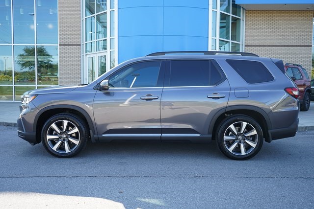 2025 Honda Pilot Touring photo 4