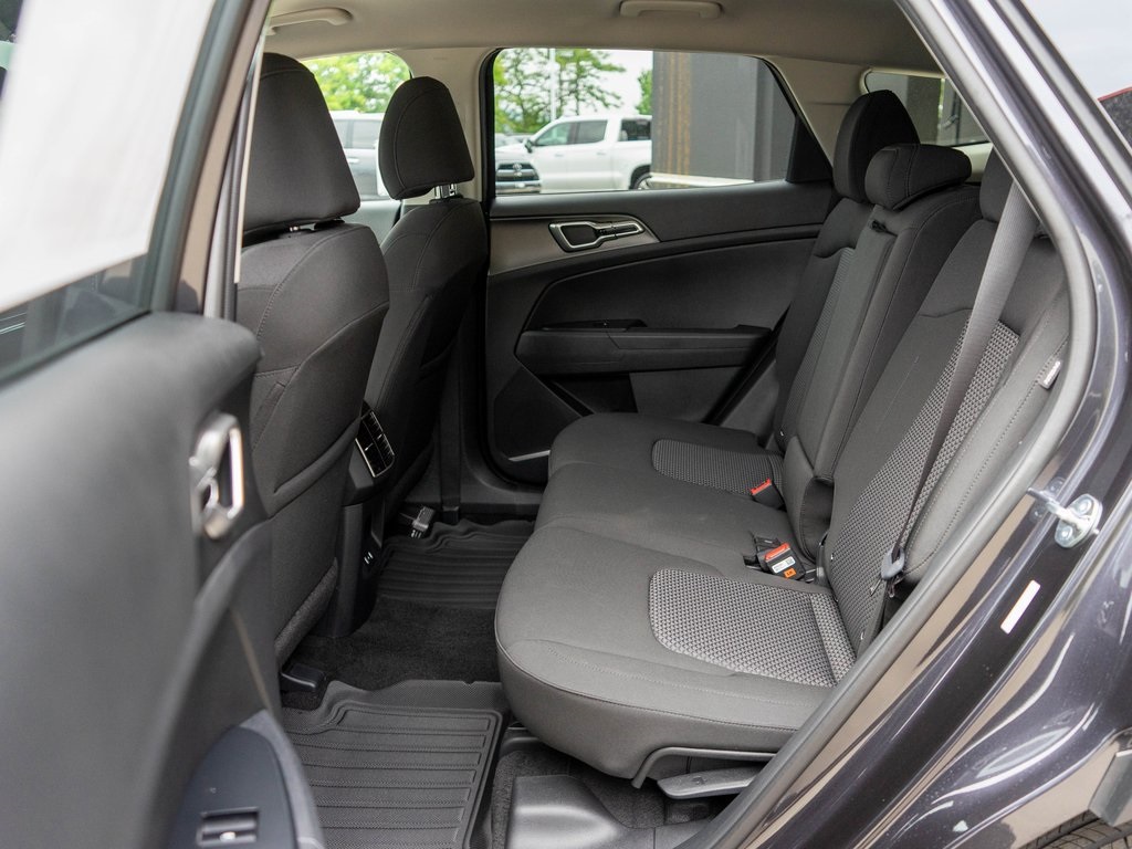 2026 Kia Sportage LX photo 11