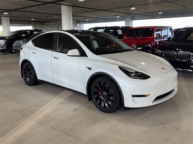 Used 2023 Tesla Model Y Performance with VIN 7SAYGDEF5PF696422 for sale in Kansas City