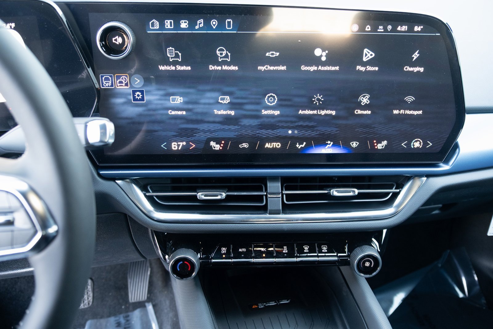 2026 Chevrolet Equinox EV 1LT photo 3