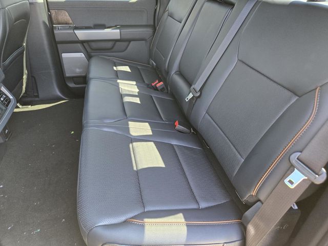 2026 Ford F-250 Lariat photo 23