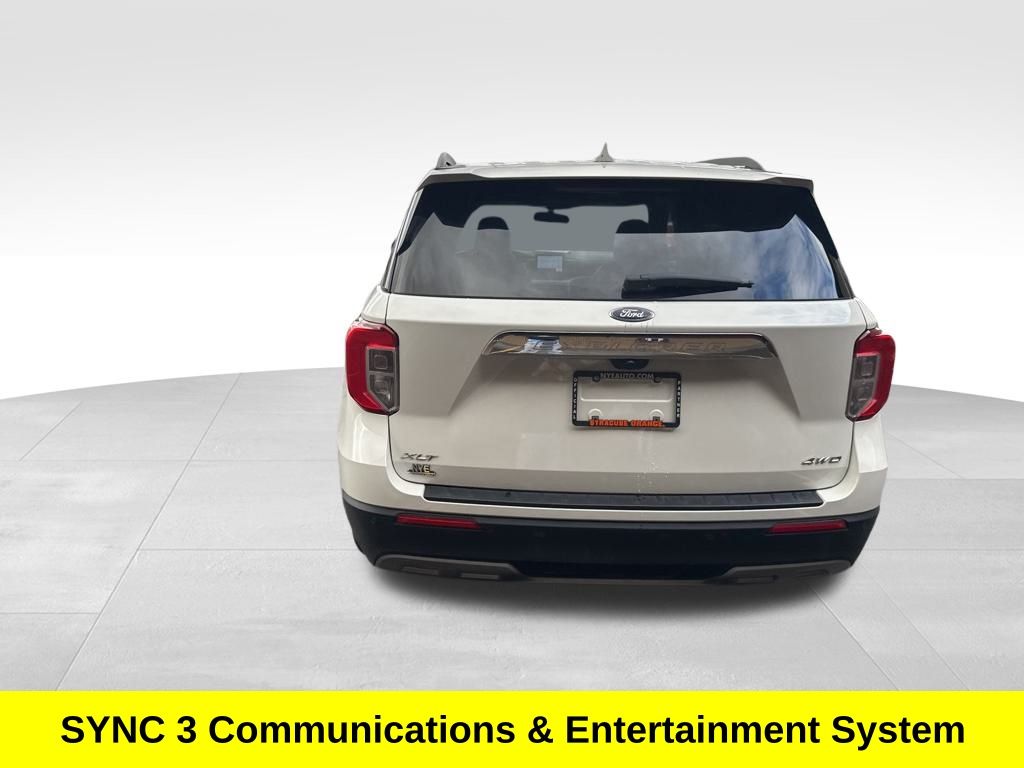 2022 Ford Explorer XLT photo 4