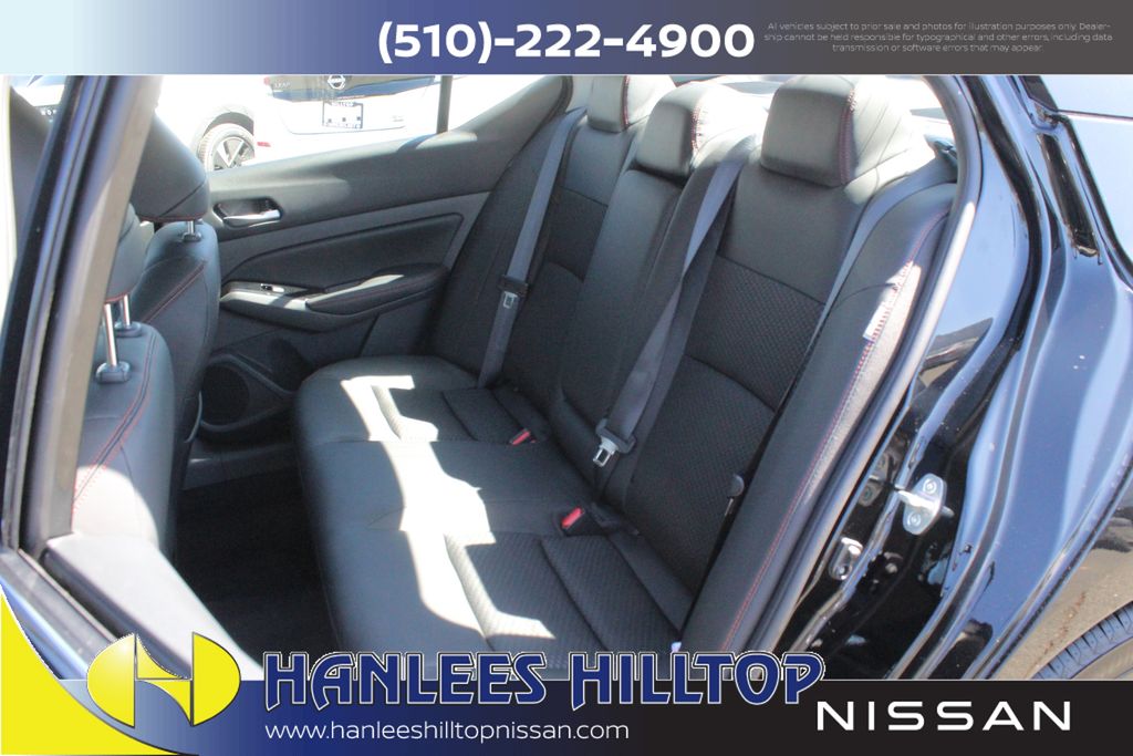2025 Nissan Altima 2.5 SR photo 11