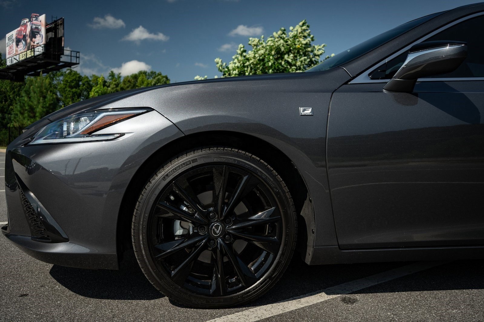 2023 Lexus ES 350 F SPORT photo 3