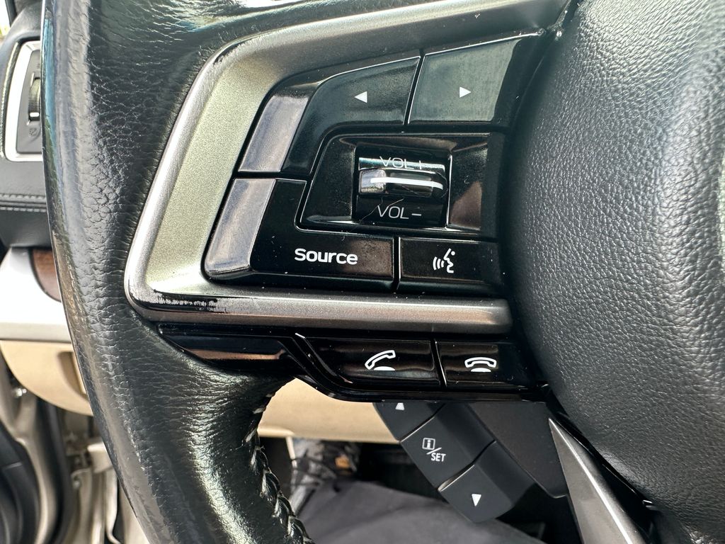 2018 Subaru Outback 3.6R Limited photo 19