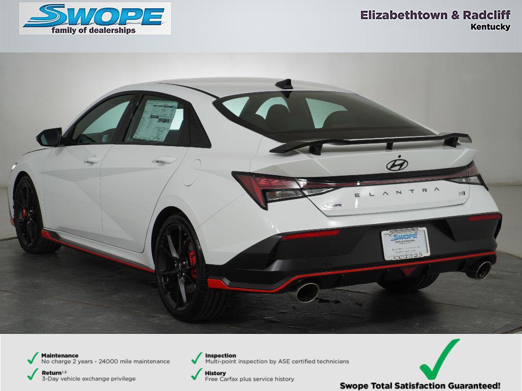 2025 Hyundai Elantra N photo 3