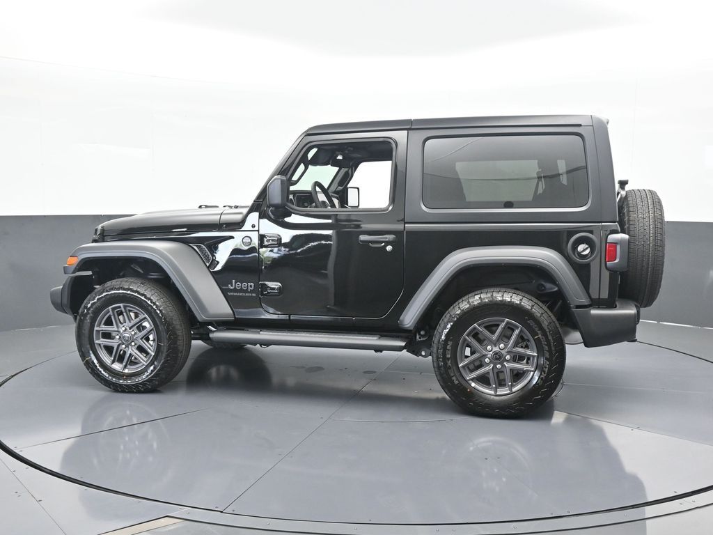 2025 Jeep Wrangler Sport S photo 3