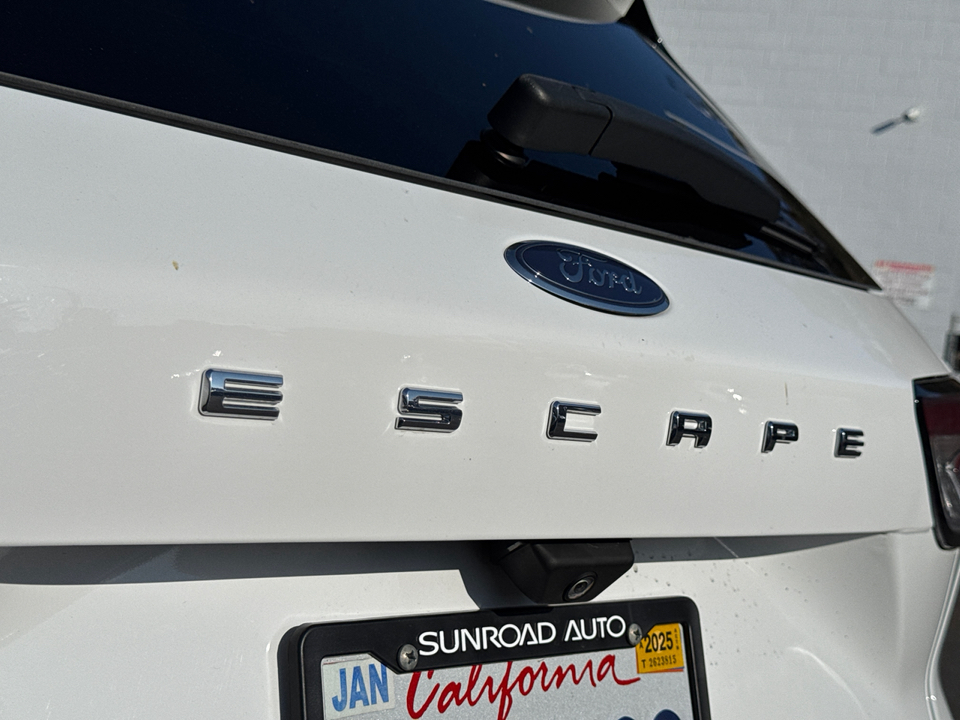 2022 Ford Escape SE photo 12