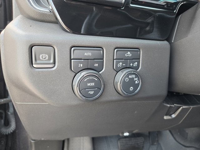 2022 Chevrolet Silverado 1500 LT photo 23