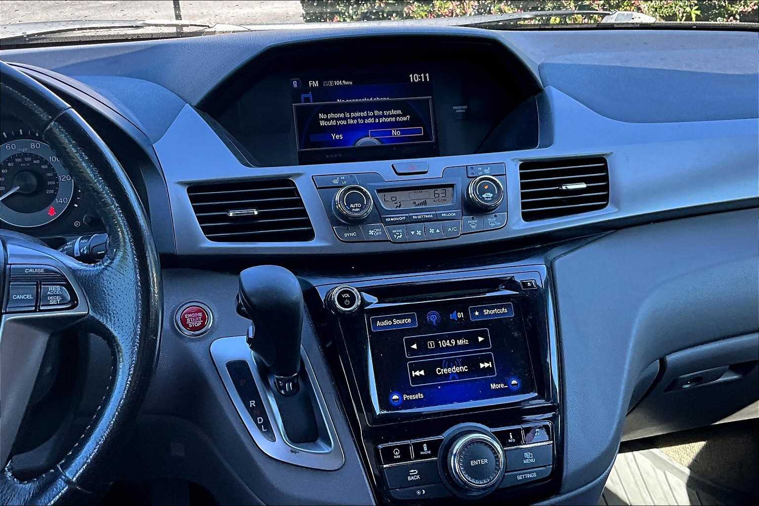2016 Honda Odyssey EX-L photo 6