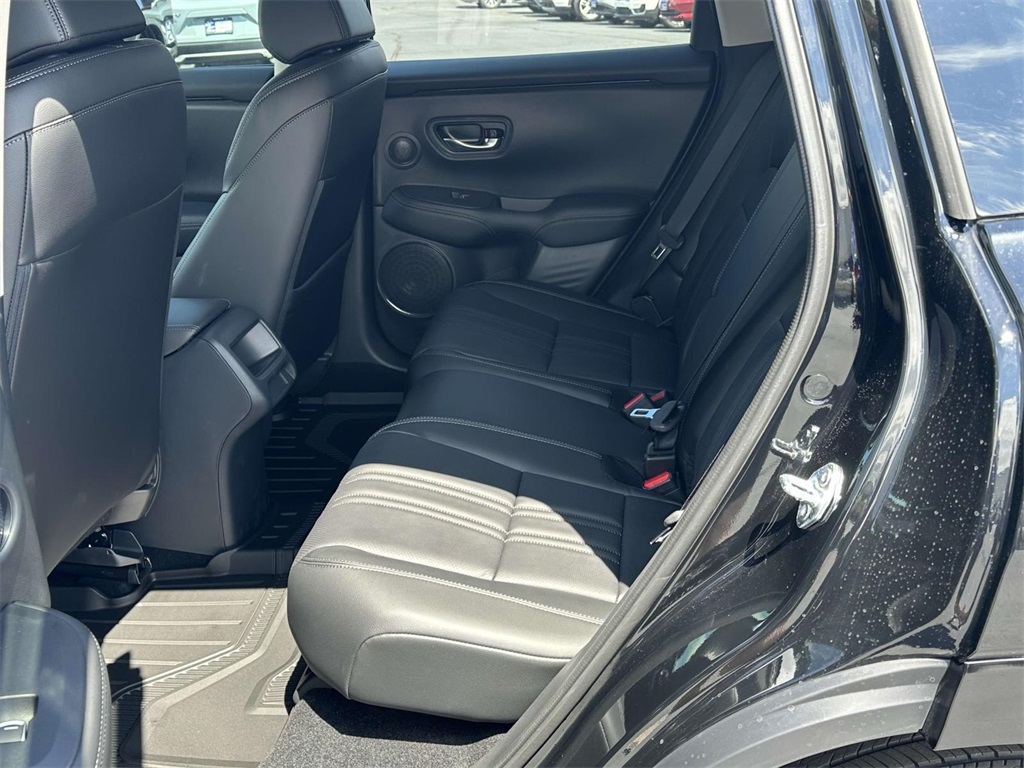 2026 Honda HR-V EX-L photo 9