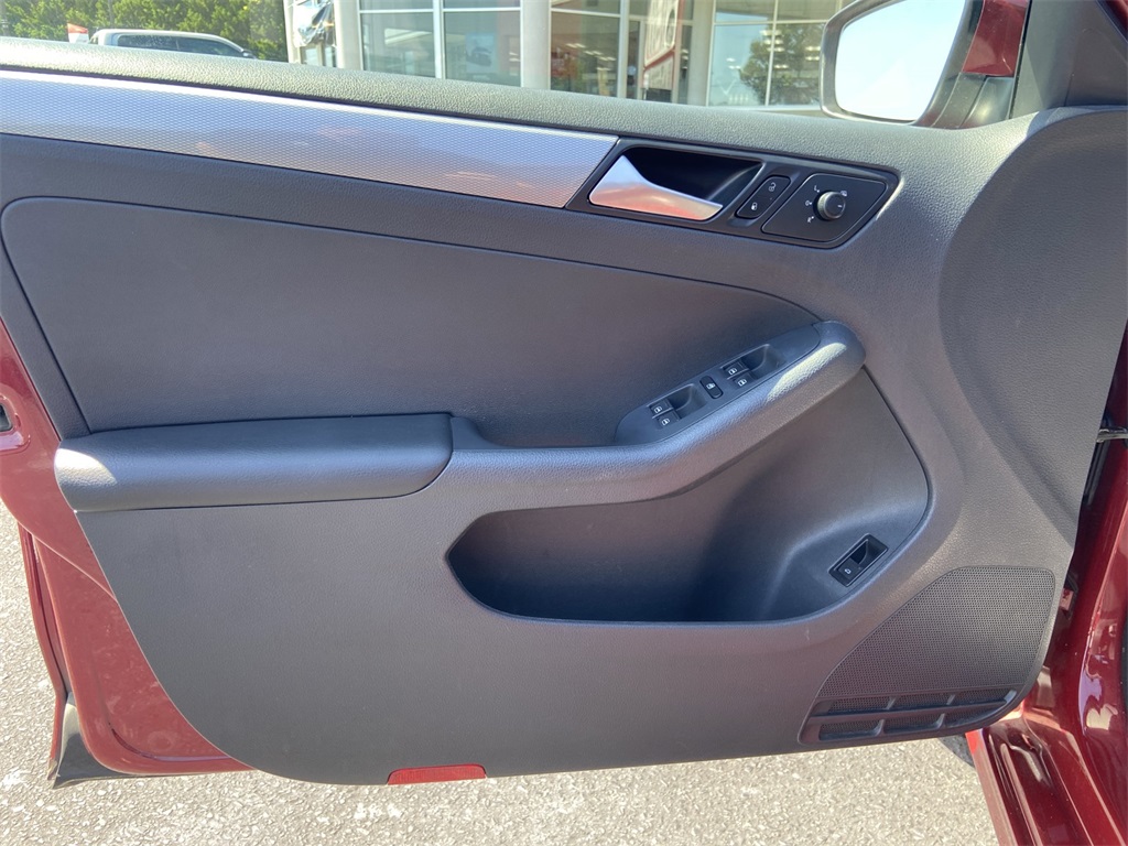 2017 Volkswagen Jetta 1.4T S photo 12