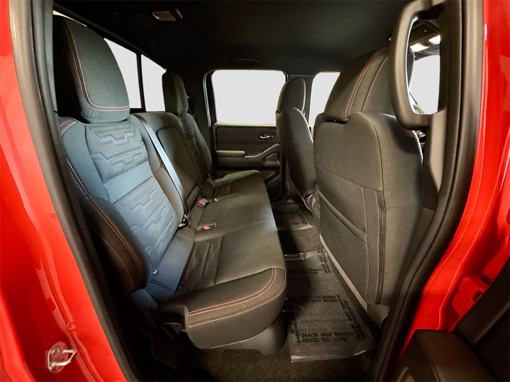2025 Nissan Frontier PRO-4X photo 14