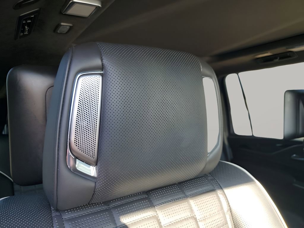 2023 Cadillac Escalade ESV V-Series photo 16