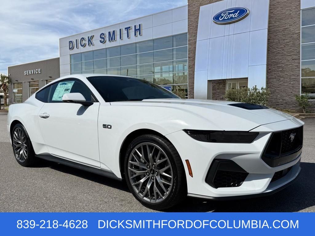 2025 Ford Mustang GT Premium's photo