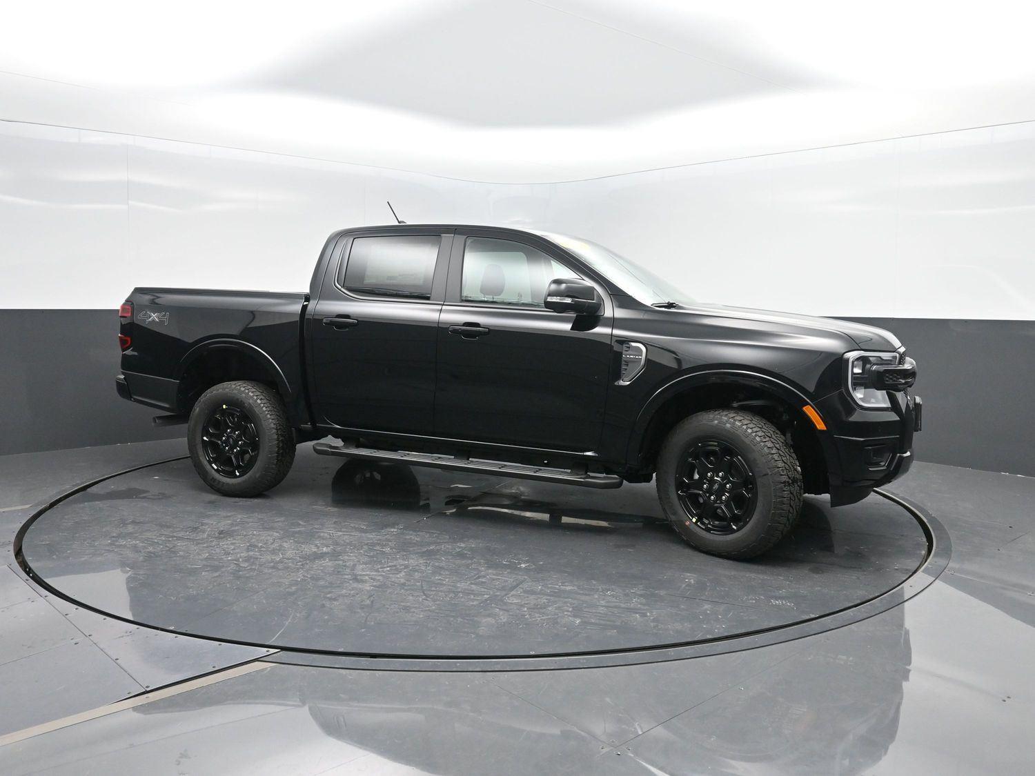 2025 Ford Ranger Lariat photo 3