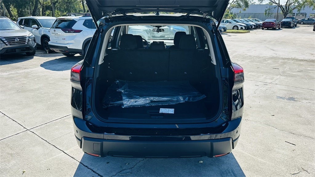 2026 Nissan Rogue S photo 27