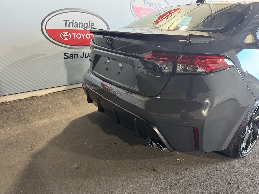 2025 Toyota Corolla SE photo 14