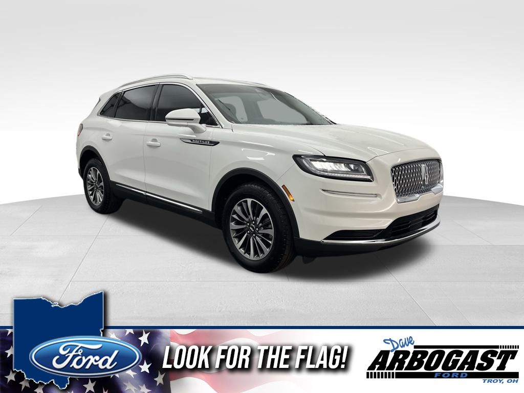 2021 Lincoln Nautilus Reserve's photo