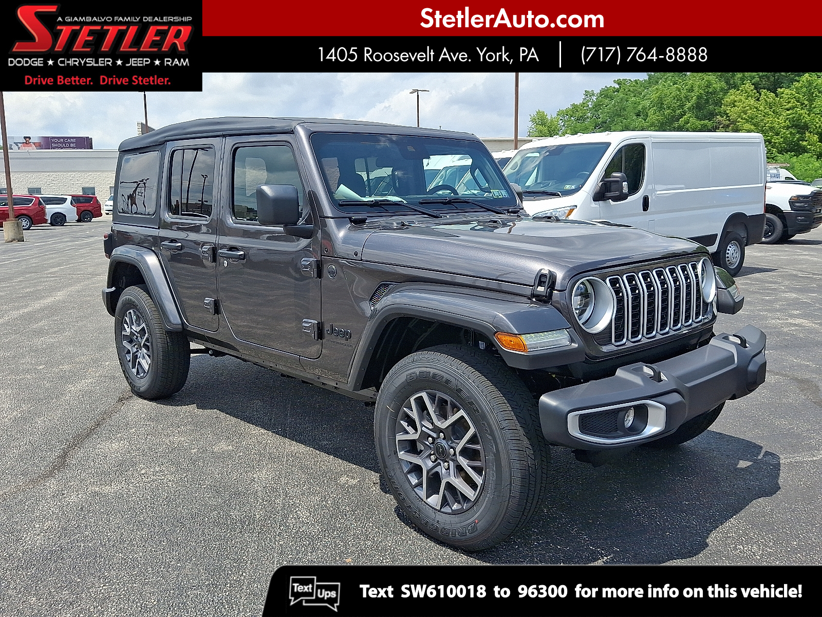 2025 Jeep Wrangler 4-Door Sahara's photo