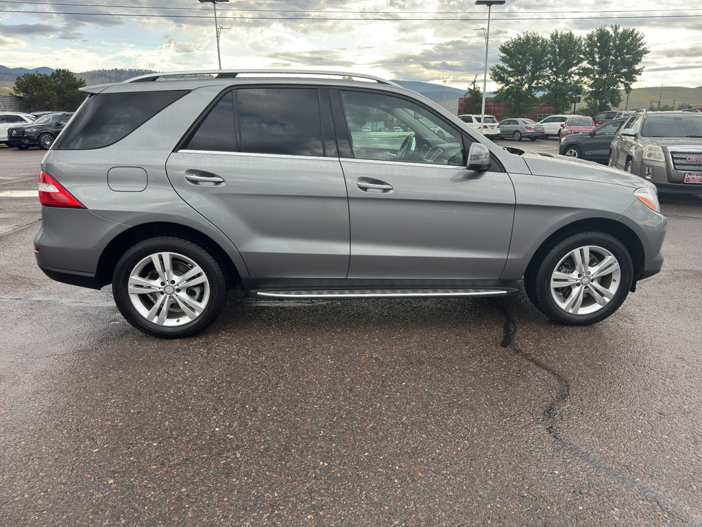 2015 Mercedes Benz ML 350 photo 4