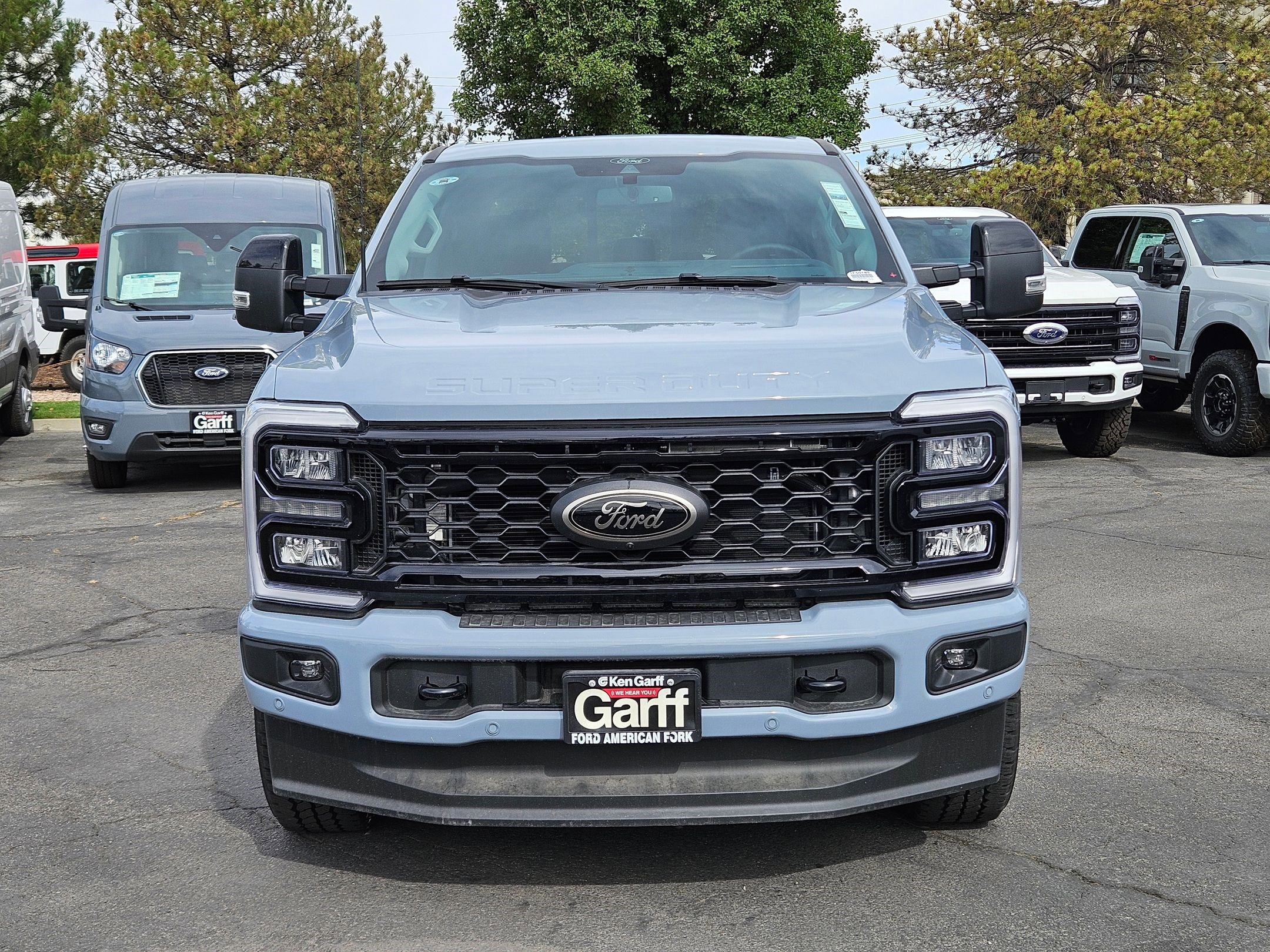 2025 Ford F-350 Lariat photo 8