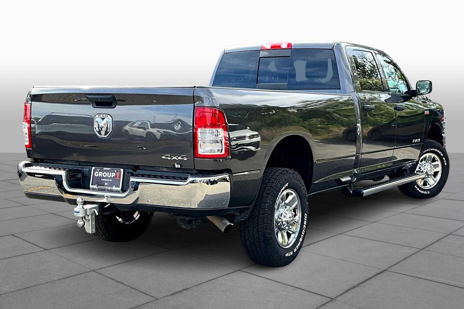 2022 Ram 2500 Tradesman photo 12