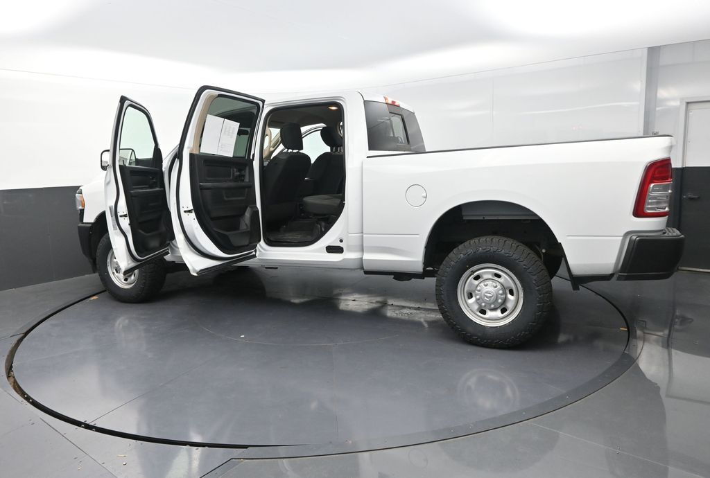 2020 Ram 2500 Tradesman photo 30