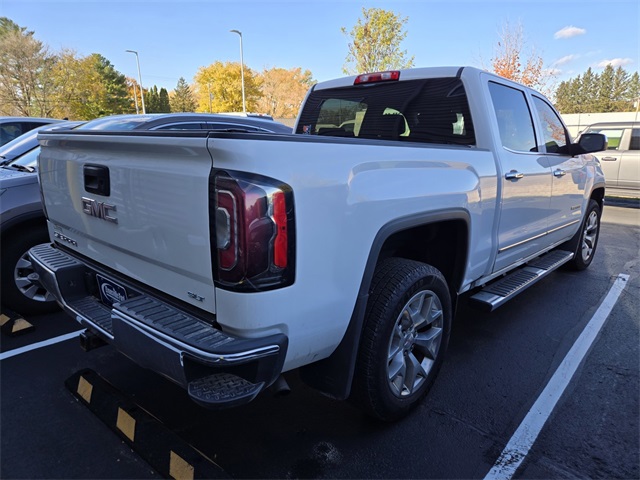 2018 Gmc Sierra 1500 SLT photo 4