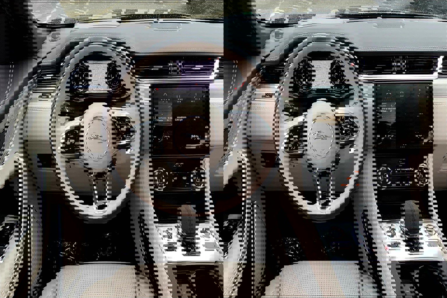 2025 Jaguar F-PACE P250 R-Dynamic S photo 5
