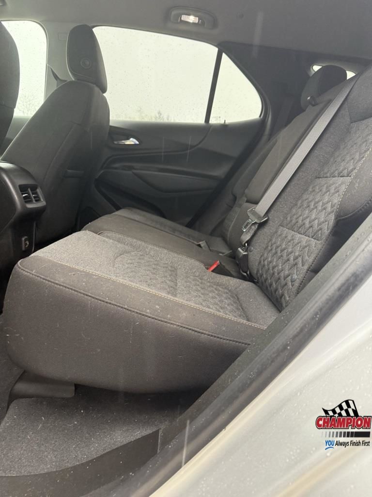 2022 Chevrolet Equinox LT photo 15