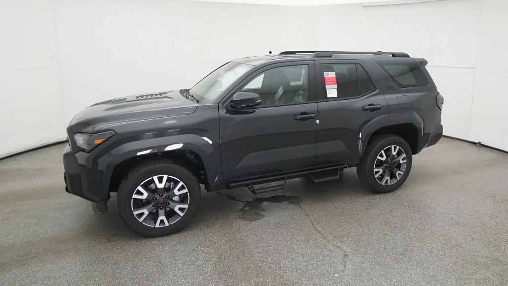 2025 Toyota 4Runner TRD Sport photo 2