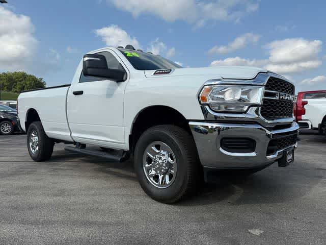 2024 Ram 2500 Tradesman photo 3