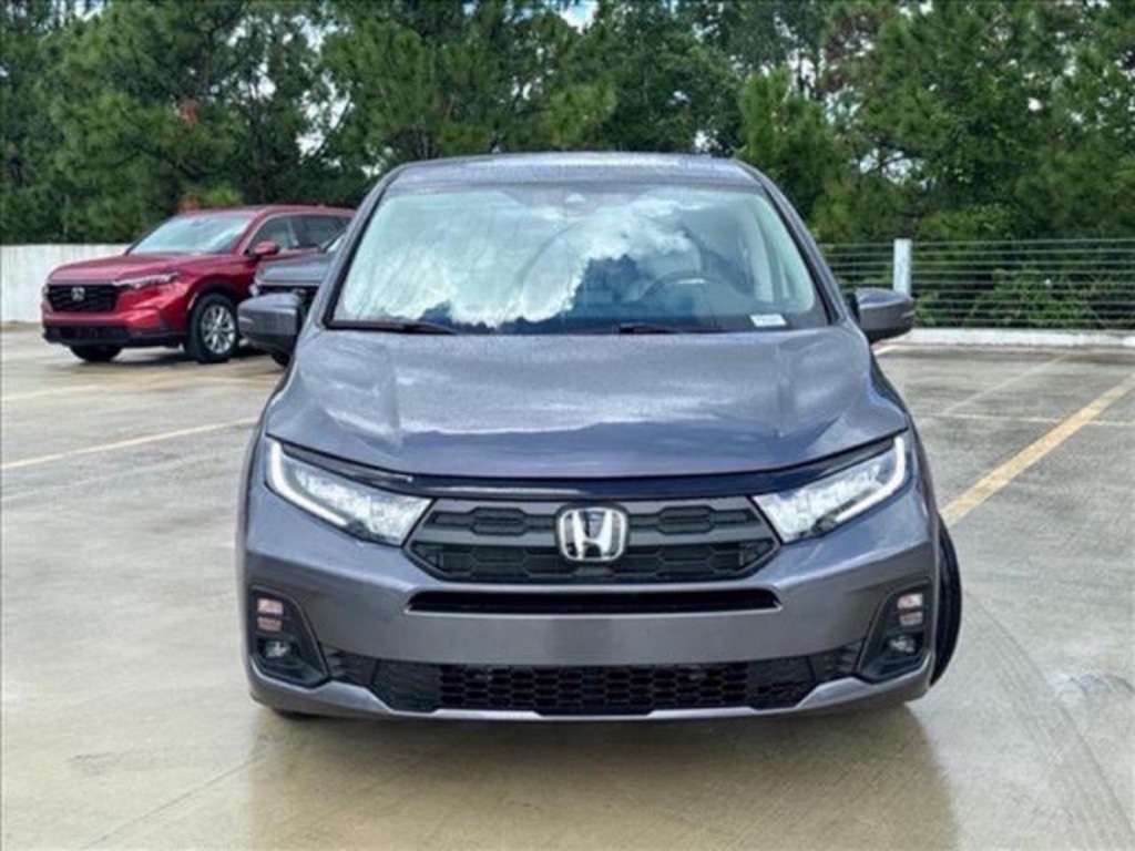 2026 Honda Odyssey EX-L photo 3