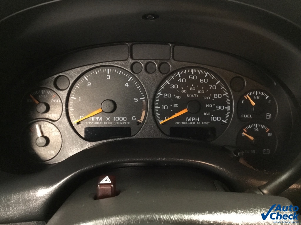 2000 Chevrolet S-10 Pickup photo 36