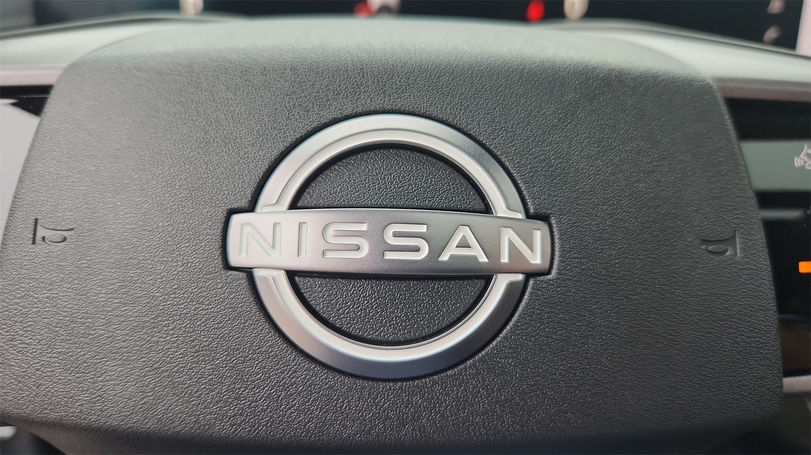 2025 Nissan Murano SL photo 31