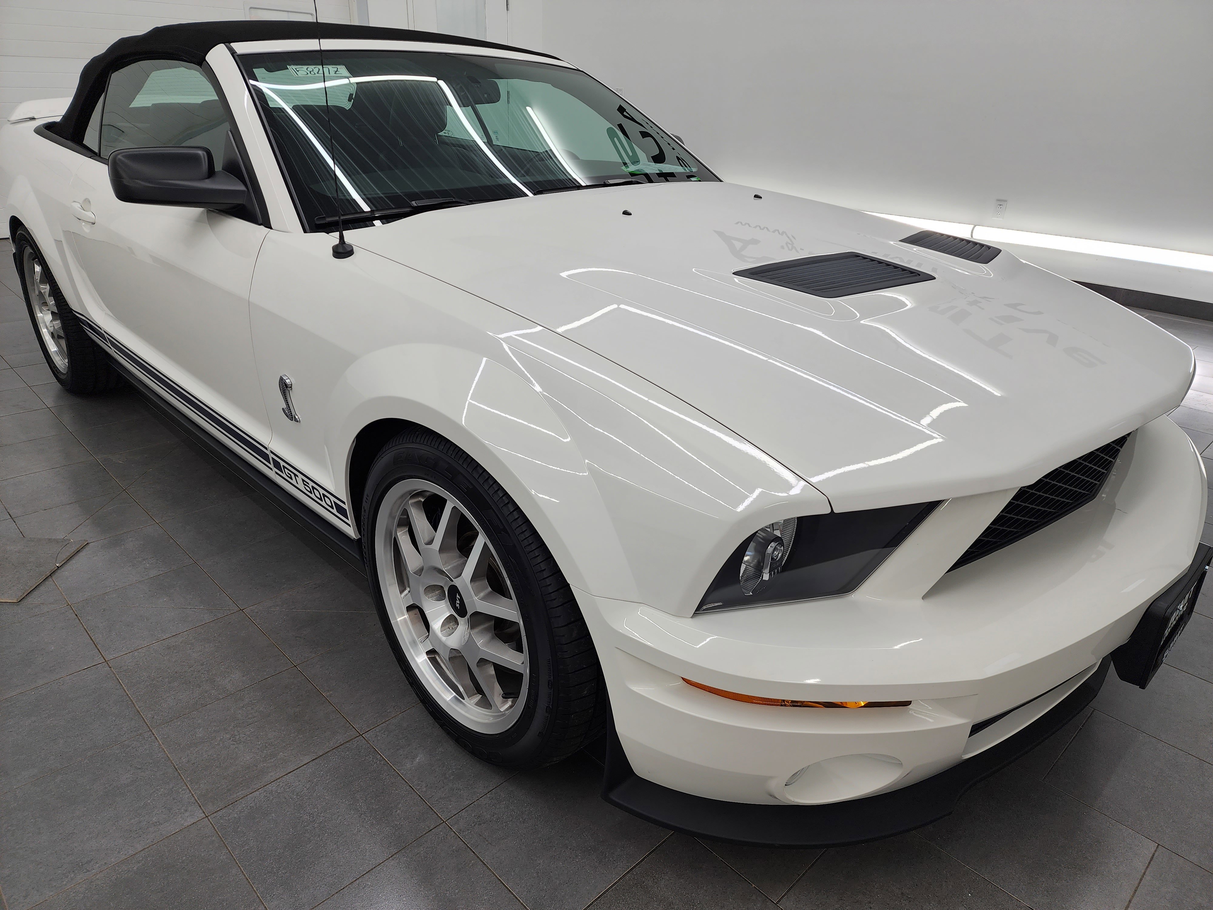 2008 Ford Mustang Shelby GT500 photo 2