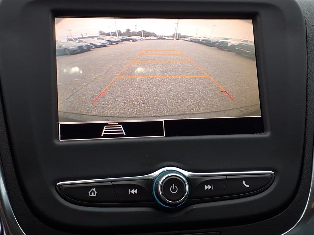 2023 Chevrolet Equinox LS photo 4