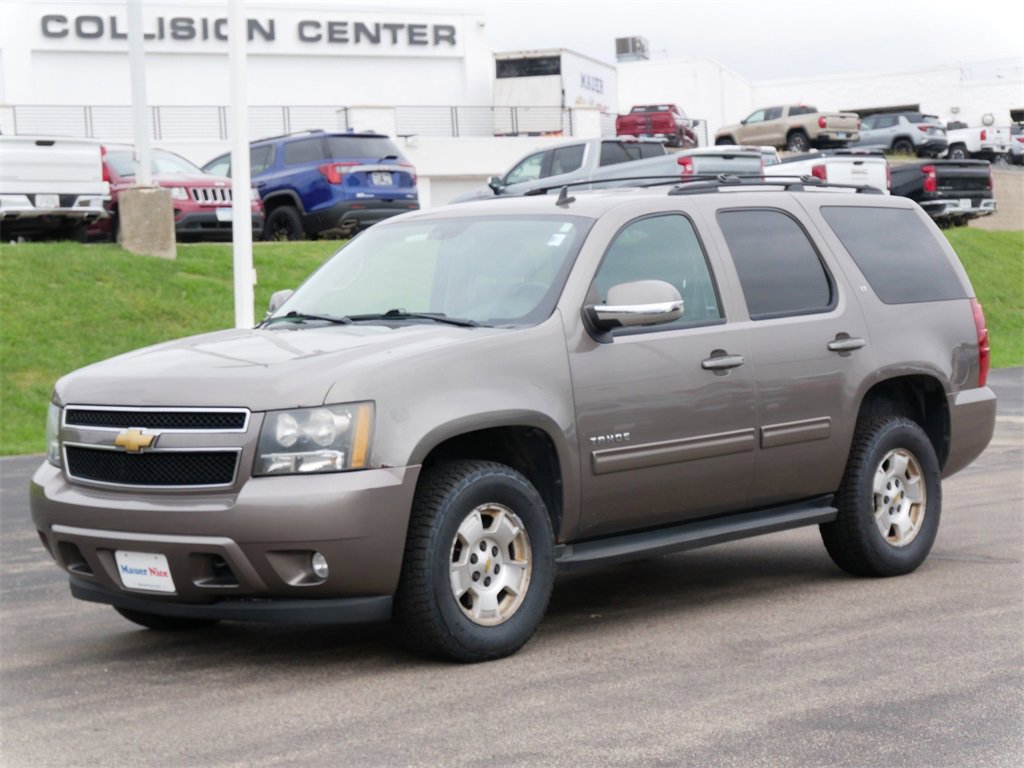 2013 Chevrolet Tahoe LT photo 3