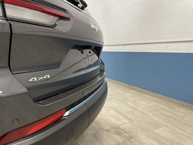 2025 Jeep Grand Cherokee Limited photo 34