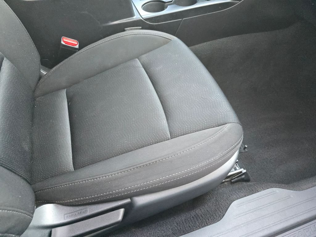 2016 Subaru Legacy 2.5i Premium photo 23